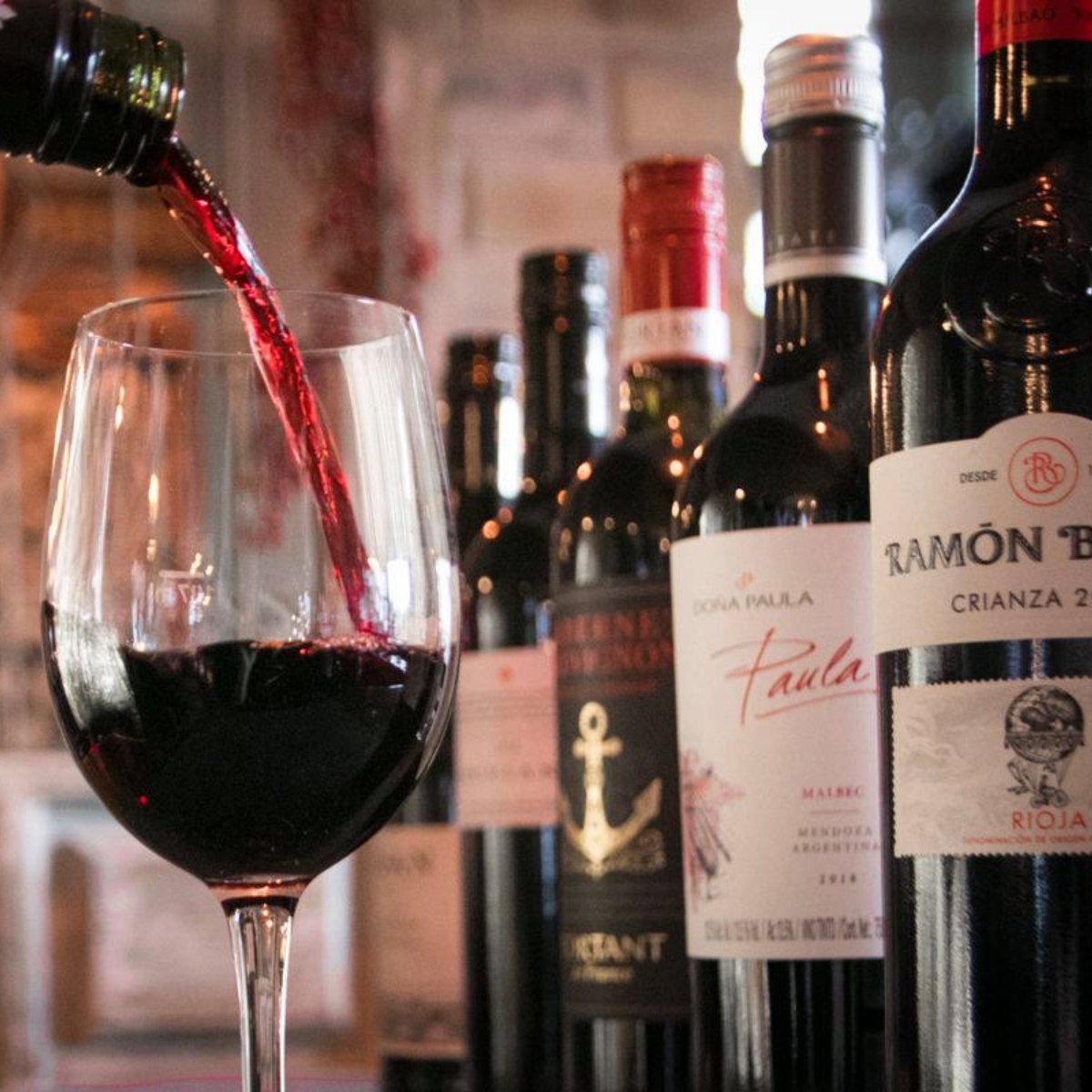 red wine image